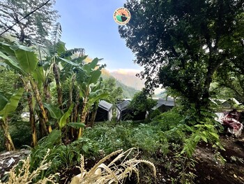 rudram aura x one light stays