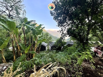 rudram aura x one light stays