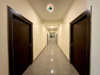 rudram aura x one light stays