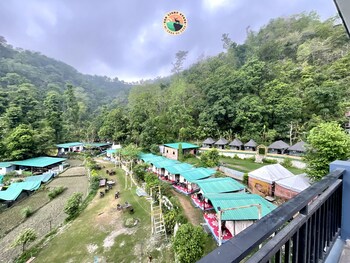 rudram aura x one light stays