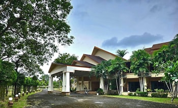 apartel at lanta resort