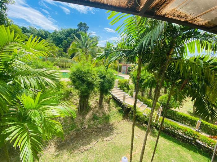 apartel at lanta resort