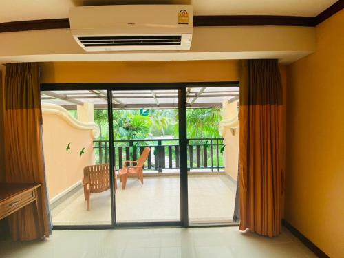 apartel at lanta resort