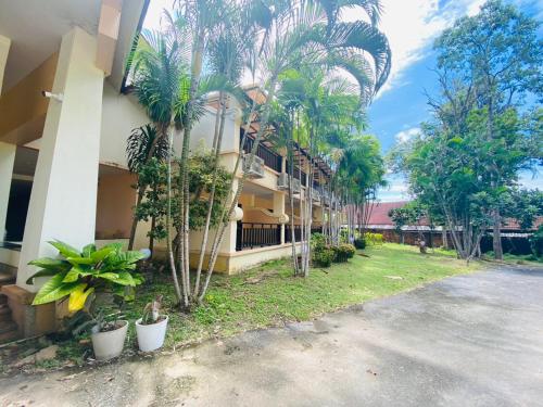 apartel at lanta resort