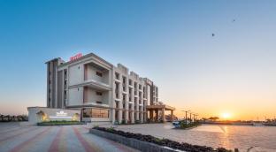 hotel kaushal regency pure veg