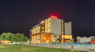 hotel kaushal regency pure veg