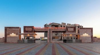 hotel kaushal regency pure veg