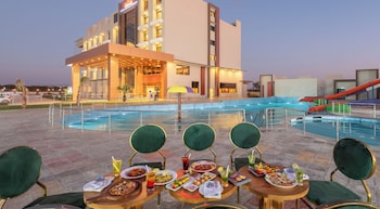 hotel kaushal regency pure veg