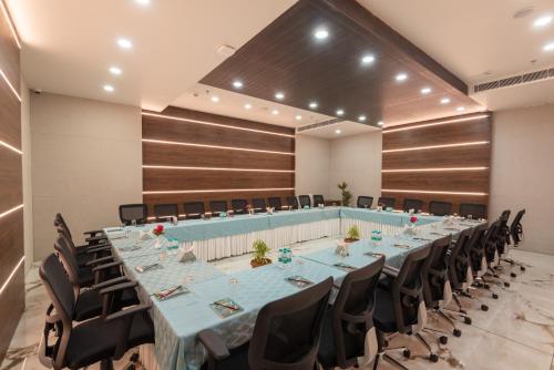 hotel kaushal regency pure veg