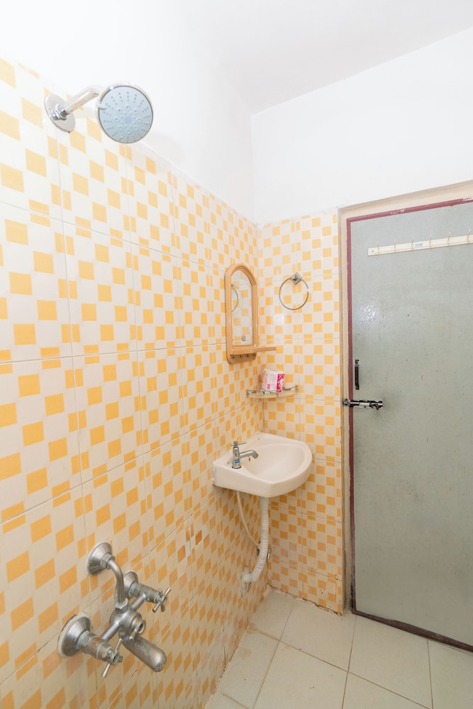 hotel natasha regency