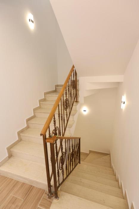 emar hotel
