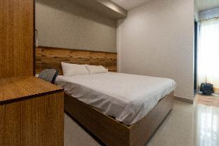 aryaas residency nettoor