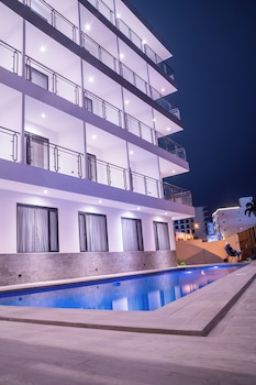 manta surf hotel