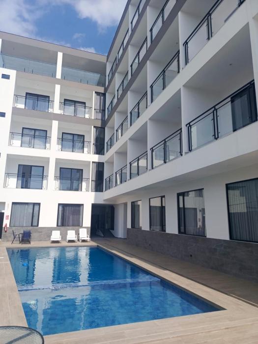 manta surf hotel