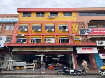 Oyo 91020 59 Hotel,,2 star