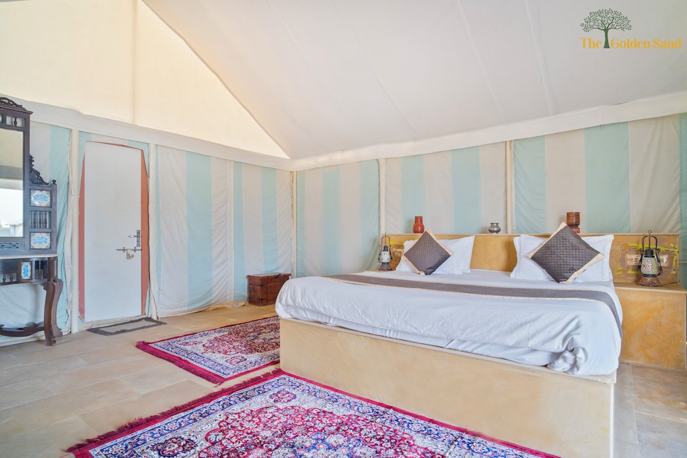 golden sand resort camp swimming pool