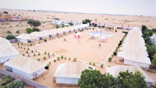 golden sand resort camp swimming pool