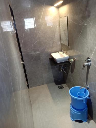 hotel suvarnam residency