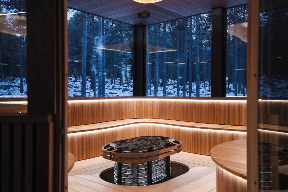 invisible forest lodge