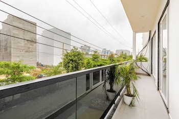 lime tree hotel genpact vatika chowk