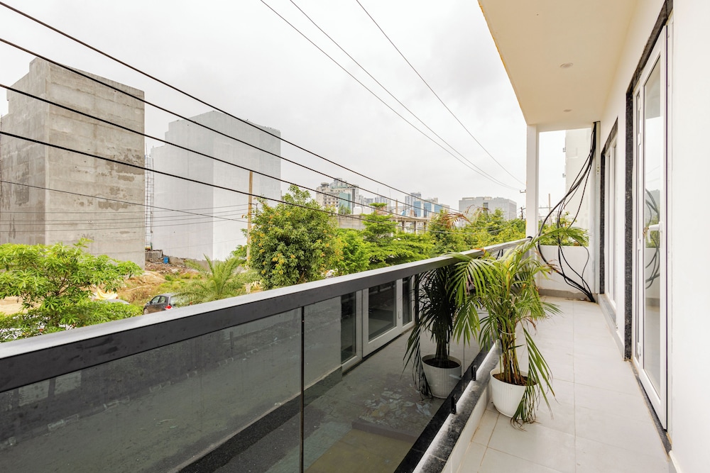 lime tree hotel genpact vatika chowk