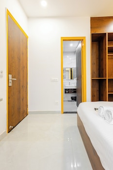 lime tree hotel genpact vatika chowk