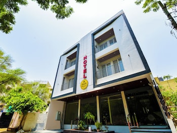 shree villas hotel and restaurant