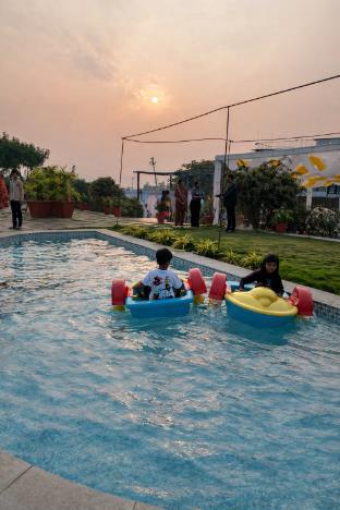 parim park resort and suites