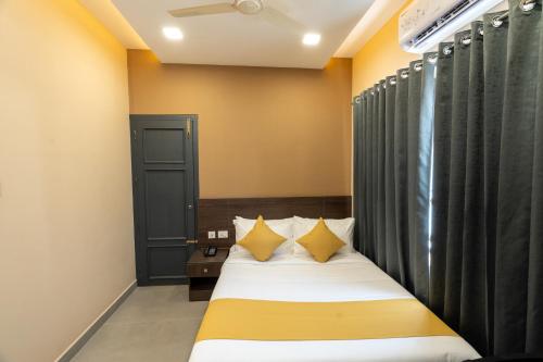 hotel court 11 by dimora