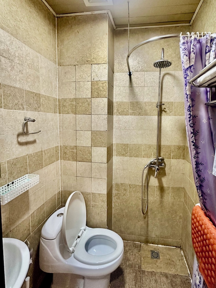 kharaa hotel and restaurant