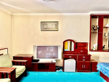 kharaa hotel and restaurant