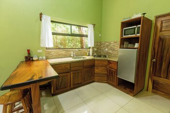 casas clusia monteverde