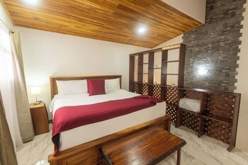 casas clusia monteverde
