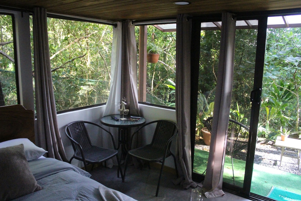 casas clusia monteverde