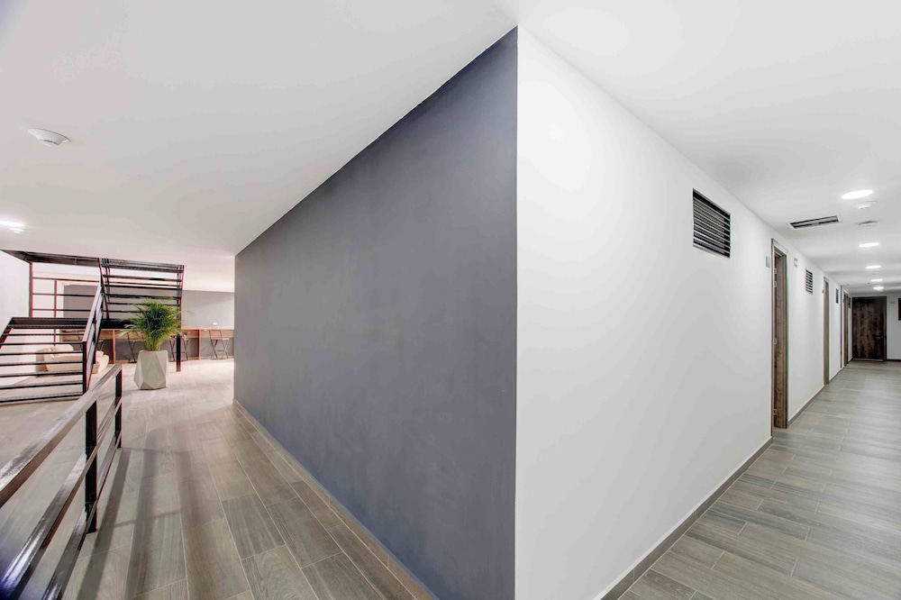 xliving host and rooms