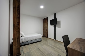 xliving host and rooms