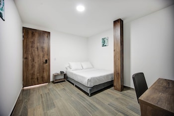 xliving host and rooms