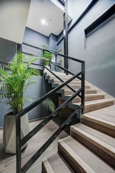 xliving host and rooms