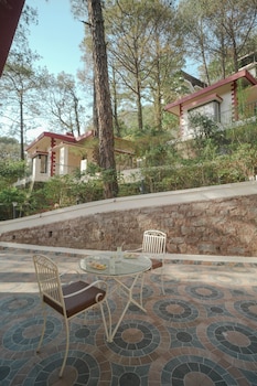tapovan resorts