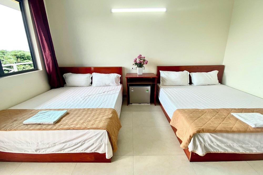 thanh trung van chay hotel