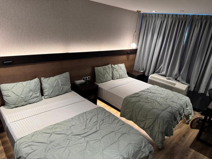 hotel mirage brooklyn