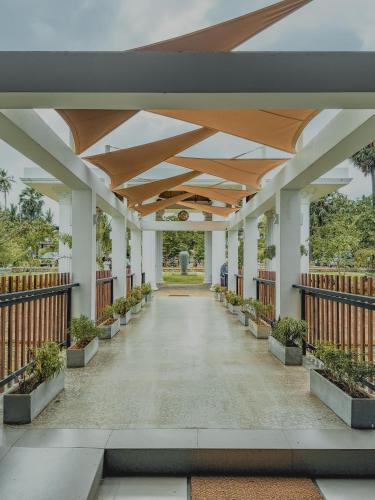 uppuveli beach by dsk