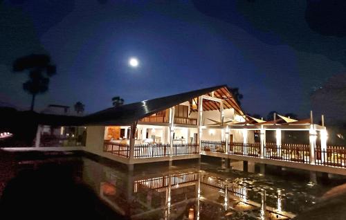 uppuveli beach by dsk