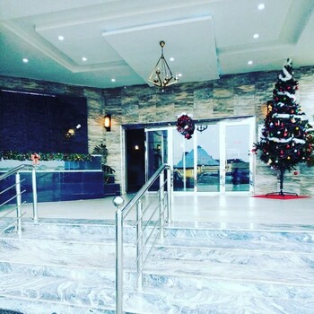 vinmilan hotel and resort
