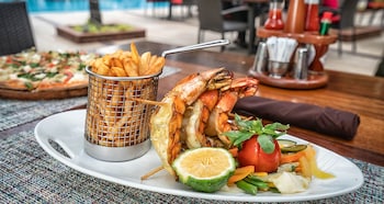 adachukwu hotel and suites