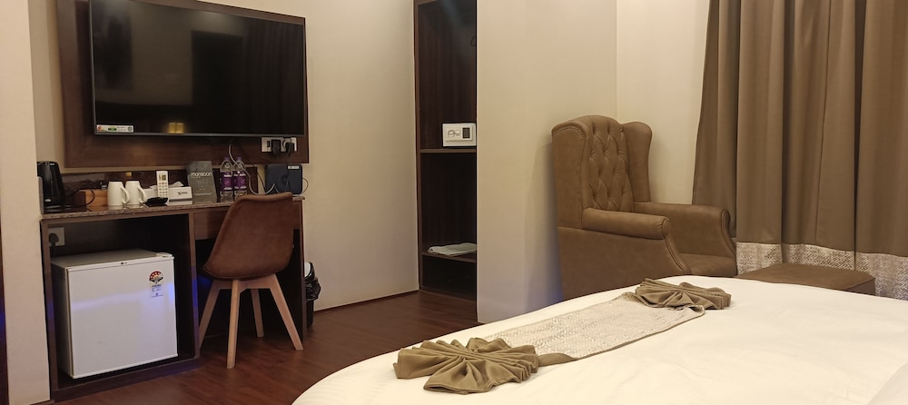 xcelsior hotel and spa