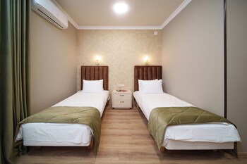 vallex garden hotel alaverdi