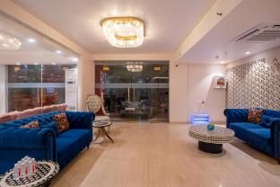 aadat hotel near artemis hospital gurgaon