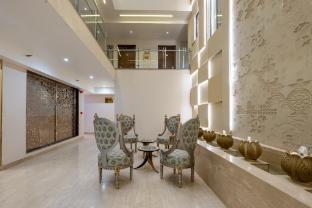 aadat hotel near artemis hospital gurgaon
