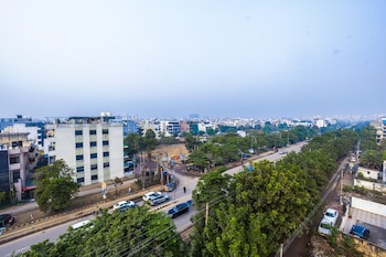 aadat hotel near artemis hospital gurgaon